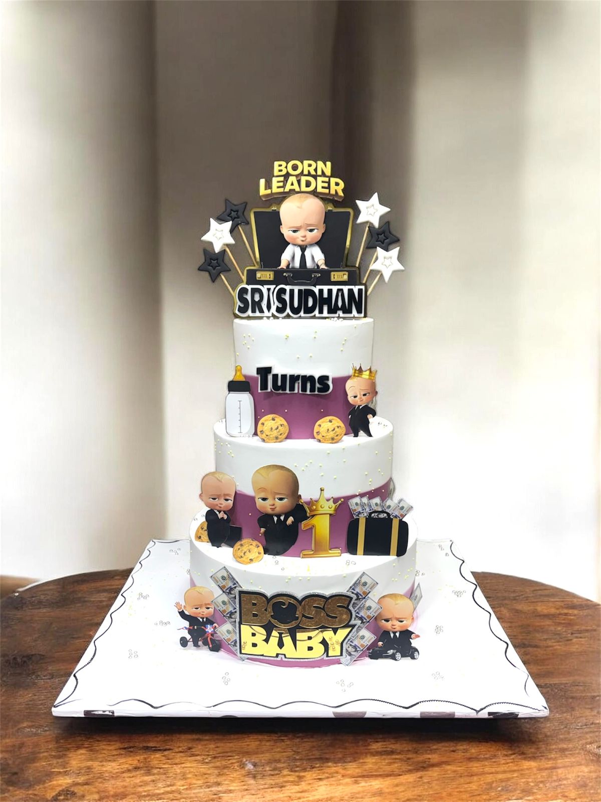 Bossbaby Theme Cake